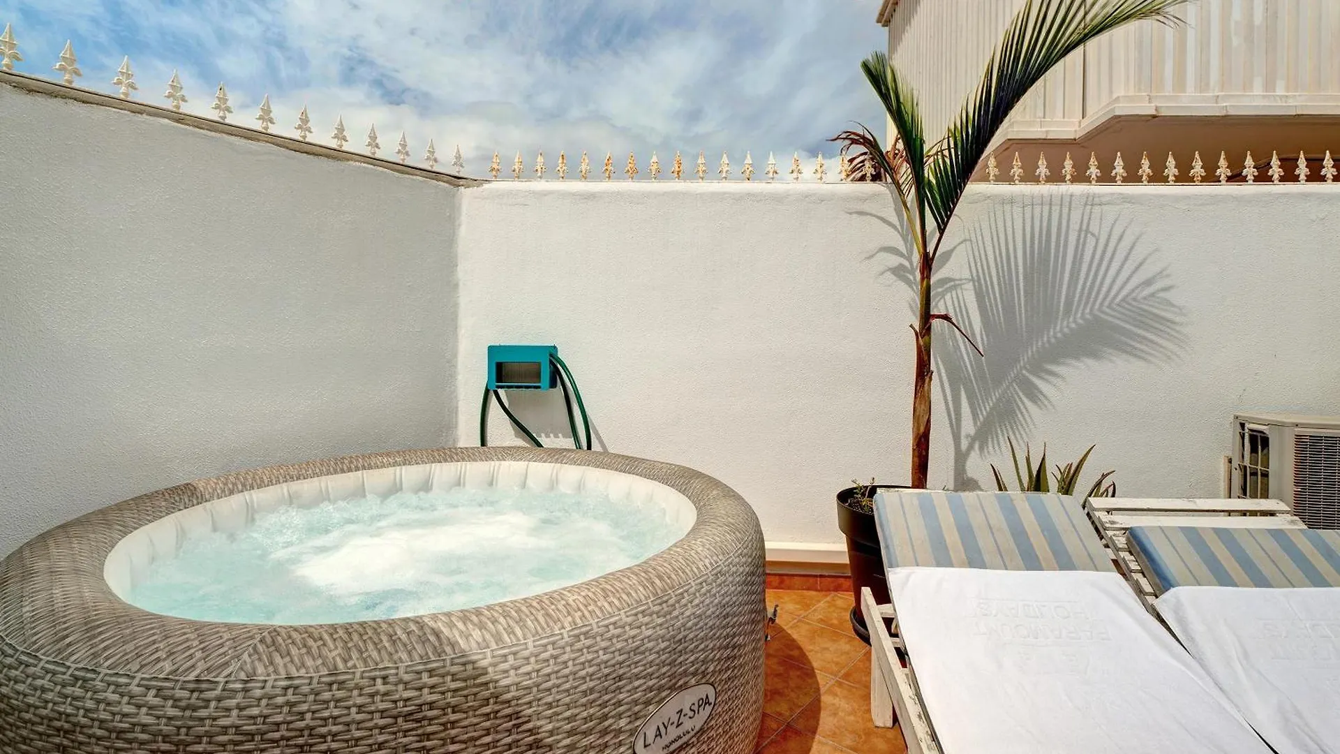 Gran Atico The 307 By Paramount Holidays Costa Adeje  Spain